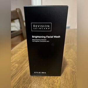 Revision Skincare Brightening Facial Wash